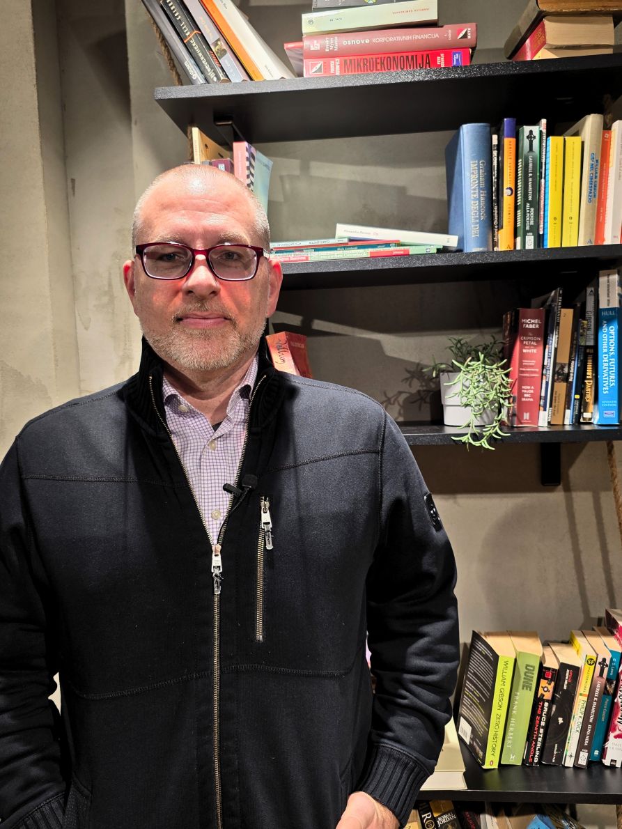 Jonathan Westover Steakholder and comunication management