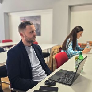 Sales and Marketing Integration First class MBA students